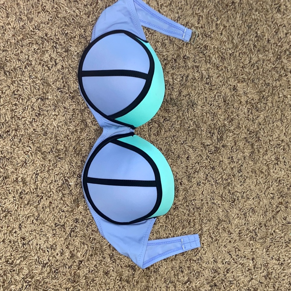 Bikini top